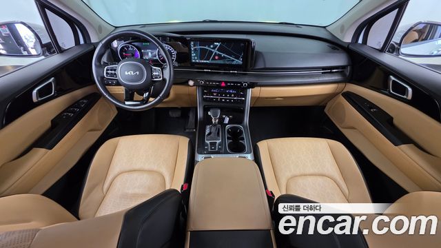 Kia Canival 2023 — photo 10