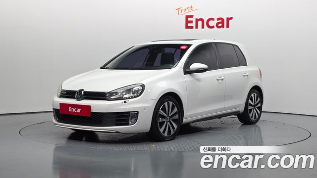 Volkswagen Golf 2012 — photo 1
