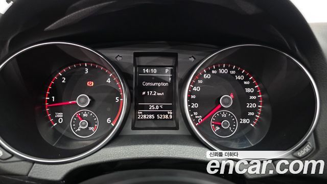 Volkswagen Golf 2012 — photo 8