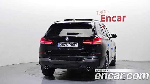 BMW X1 2022 — photo 4