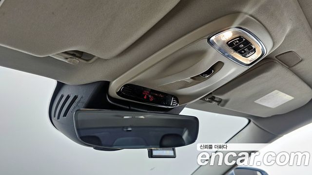 Volvo S90 2018 — photo 15