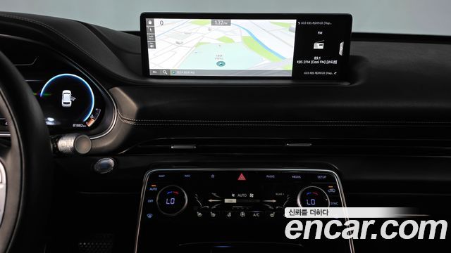 Genesis GV80 2020 — photo 13