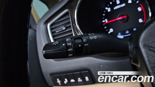 Kia Canival 2019 — photo 26