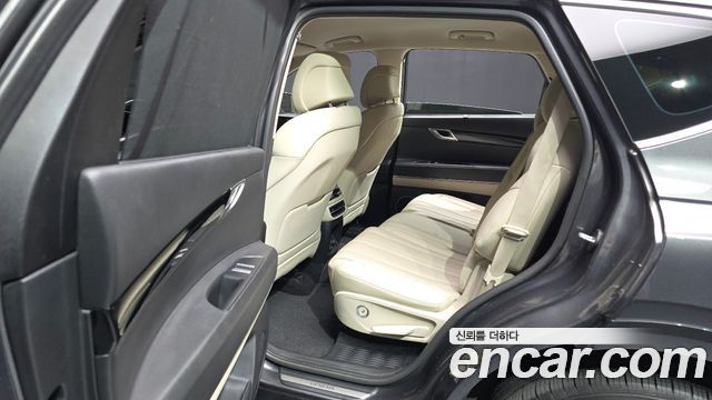 Genesis GV80 2021 — photo 18