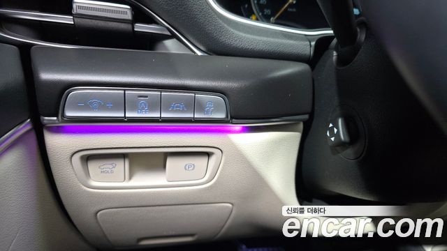 Genesis GV80 2021 — photo 23