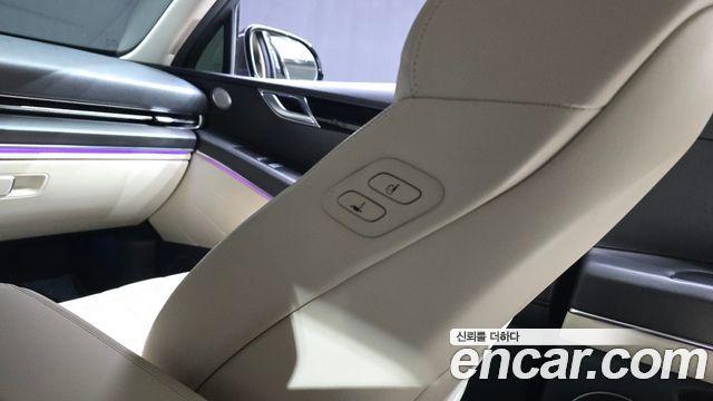 Genesis GV80 2021 — photo 28