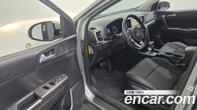 Kia Sportage 2019 — photo 11