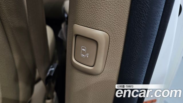 Kia Canival 2019 — photo 16