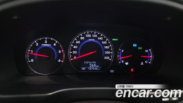 Hyundai Santafe 2012 — photo 8