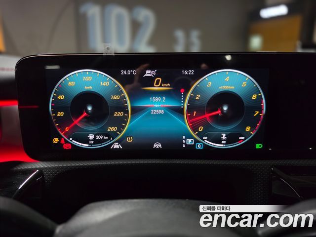 Mercedes-Benz CLA-Class 2022 — photo 7