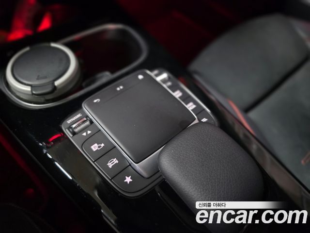 Mercedes-Benz CLA-Class 2022 — photo 17