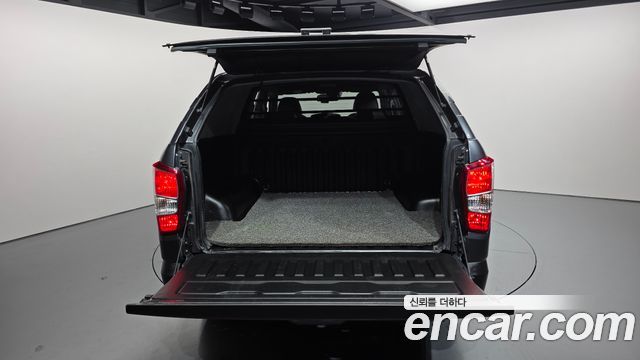 KG Mobility Rexton 2019 — photo 20