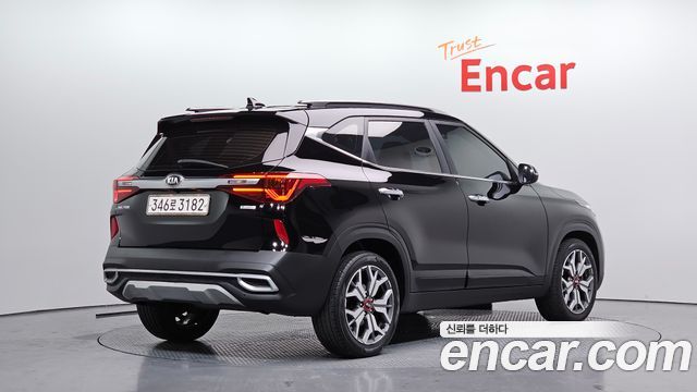 Kia Seltos 2020 — photo 2
