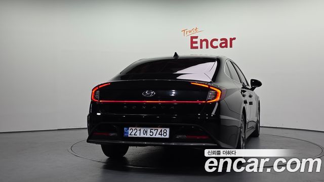 Hyundai Sonata 2021 — photo 4