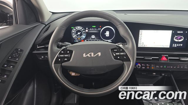 Kia Niro 2024 — photo 21