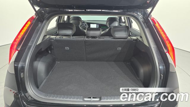 Kia Niro 2024 — photo 23