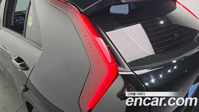 Kia Niro 2024 — photo 9