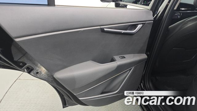 Kia Niro 2024 — photo 15