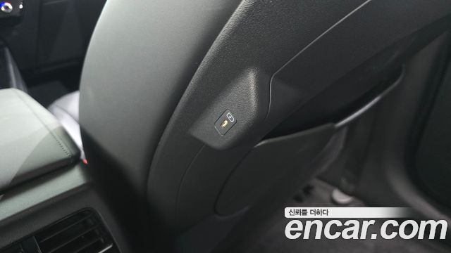 Kia Niro 2024 — photo 28