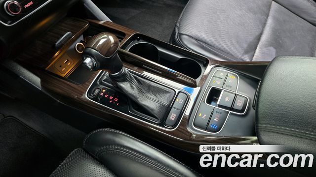 Kia K7 2015 — photo 12