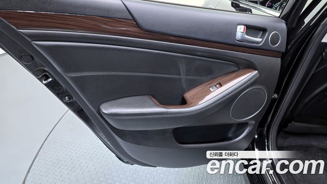 Kia K7 2015 — photo 15
