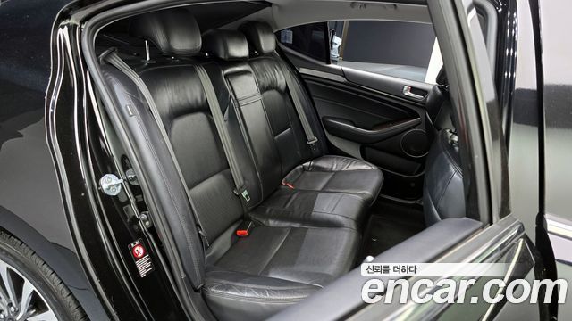 Kia K7 2015 — photo 16