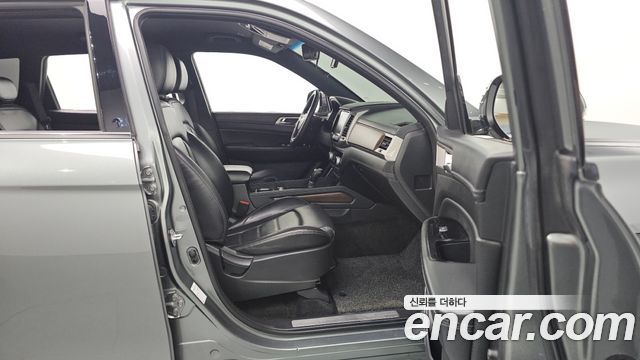 KG Mobility Rexton 2018 — photo 17