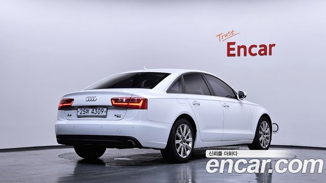 Audi A6 2013 — photo 2