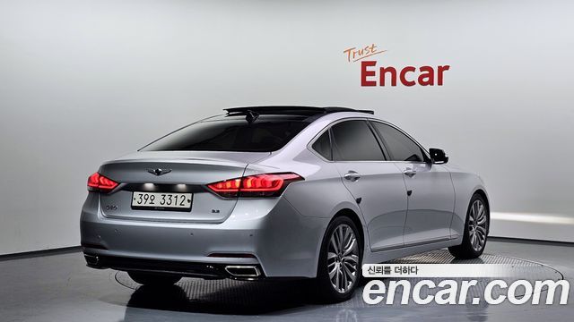 Genesis G80 2017 — photo 2