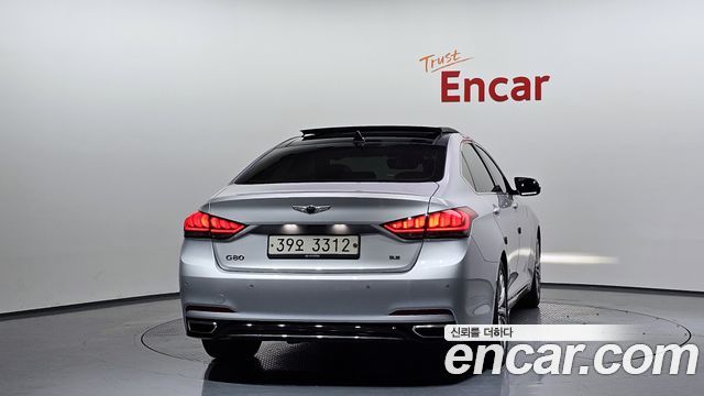 Genesis G80 2017 — photo 4