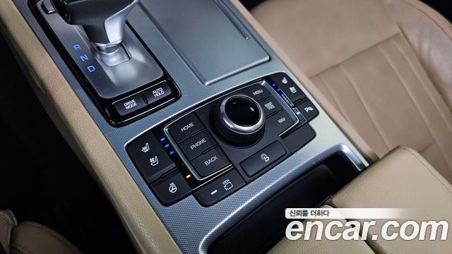 Genesis G80 2017 — photo 19