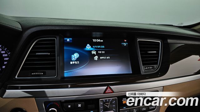 Genesis G80 2017 — photo 20