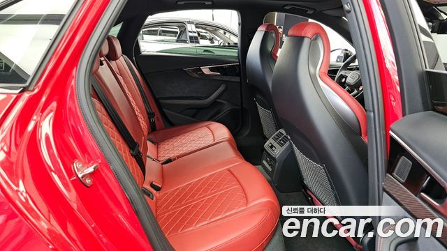 Audi S4 2023 — photo 18