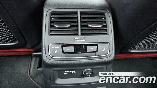Audi S4 2023 — photo 24