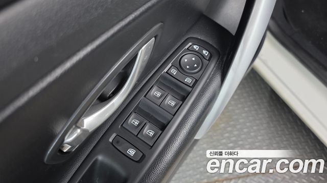 Renault Korea SM3 2015 — photo 17