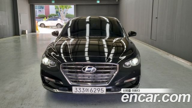 Hyundai Grandeur 2018 — photo 1