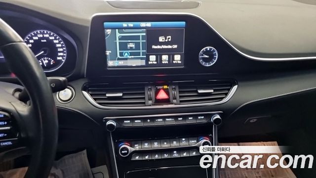 Hyundai Grandeur 2018 — photo 14