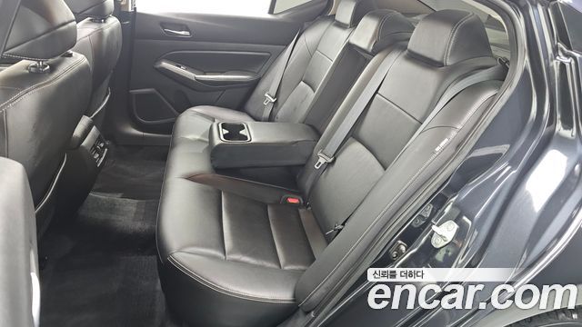 Nissan Altima 2019 — photo 12