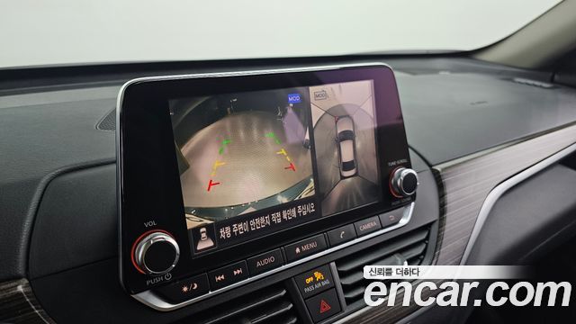 Nissan Altima 2019 — photo 15