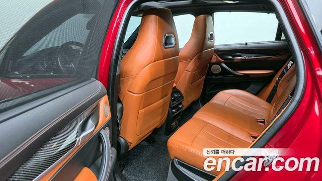 BMW X6M 2019 — photo 12