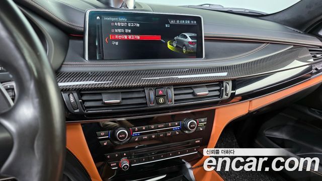 BMW X6M 2019 — photo 14