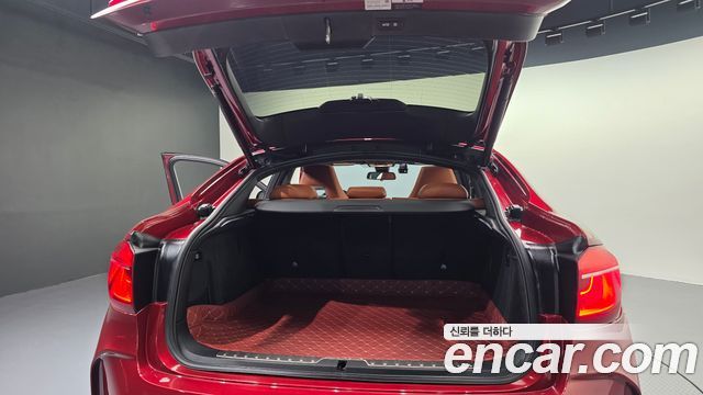 BMW X6M 2019 — photo 20