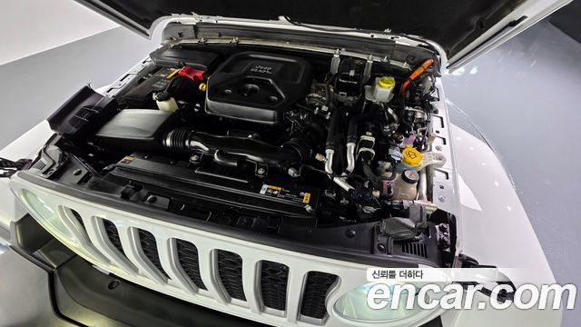Jeep Wrangler 2022 — photo 6