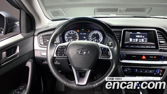Hyundai Sonata 2019 — photo 19