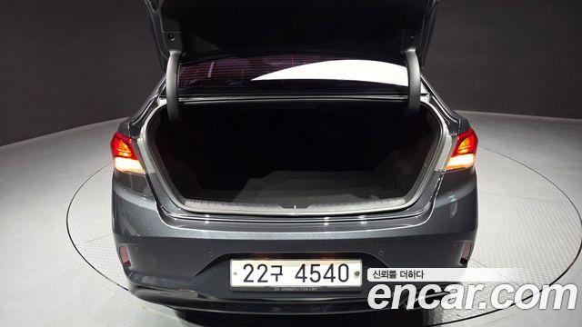 Hyundai Sonata 2019 — photo 26