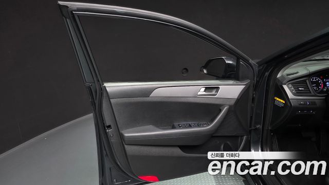Hyundai Sonata 2019 — photo 14