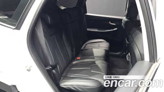 Hyundai Santafe 2022 — photo 12