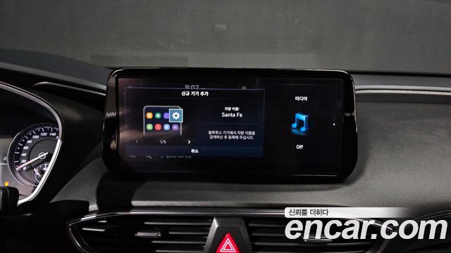 Hyundai Santafe 2022 — photo 17