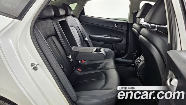 Kia K5 2020 — photo 18