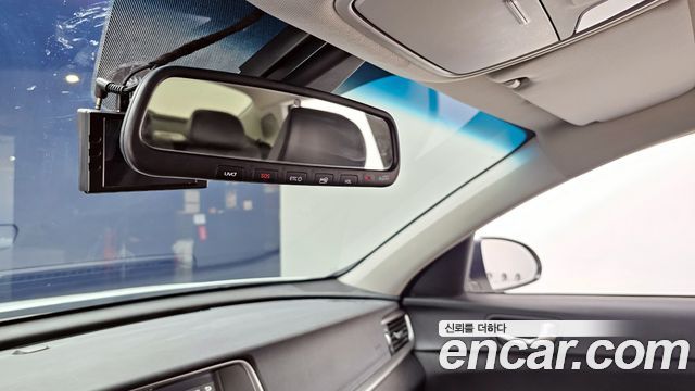 Kia K5 2020 — photo 25